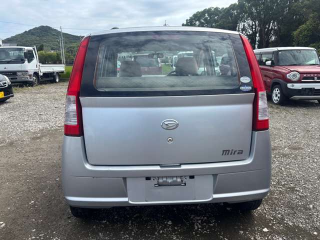 2005 Daihatsu Mira – thumbnail 4