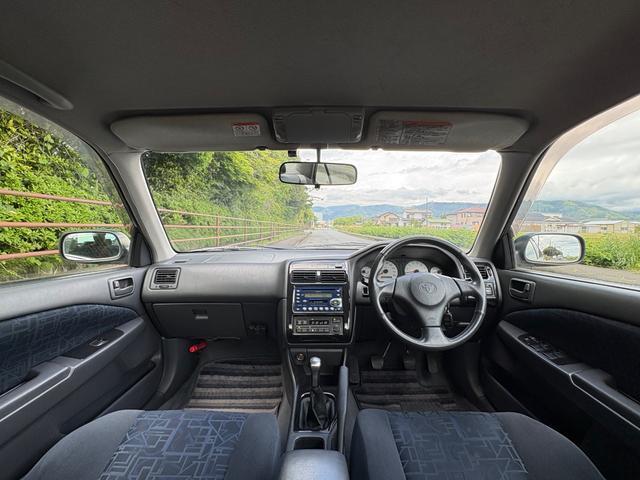 2001 Toyota Carina – thumbnail 3