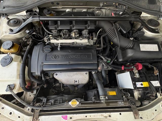 2001 Toyota Carina – thumbnail 4