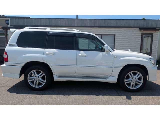 2007 Toyota Land Cruiser 100 – thumbnail 3