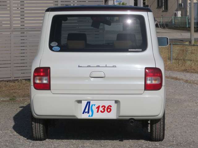 2005 Suzuki Alto Lapin – thumbnail 3