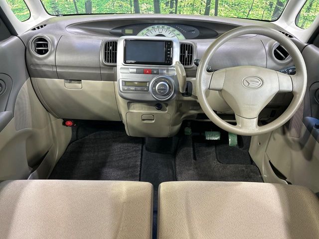 2009 Daihatsu Tanto – thumbnail 2