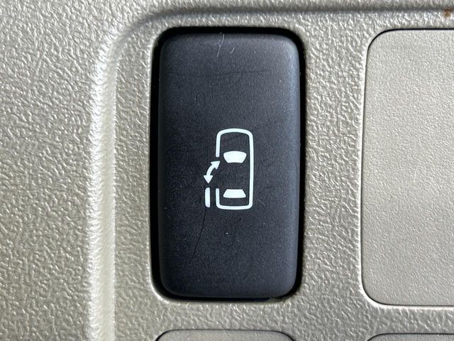 2009 Daihatsu Tanto – thumbnail 4
