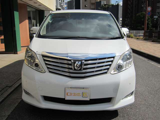 2008 Toyota Alphard – thumbnail 4