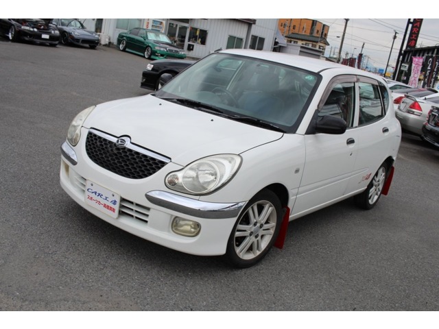 2003 Daihatsu Storia
