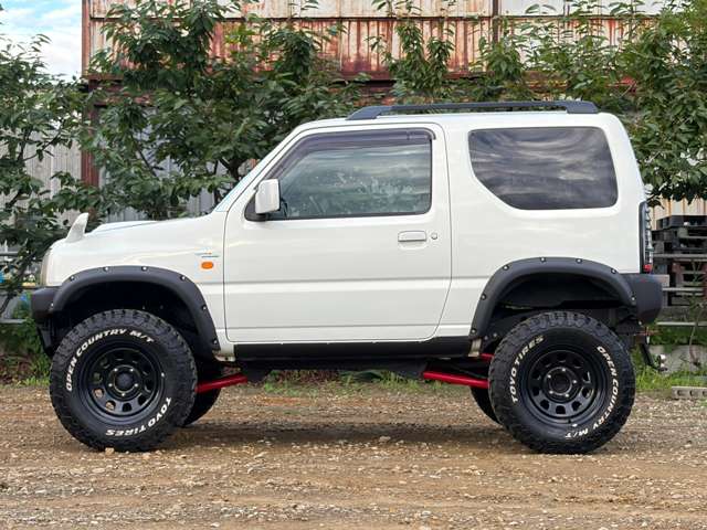 2006 Suzuki Jimny – thumbnail 4