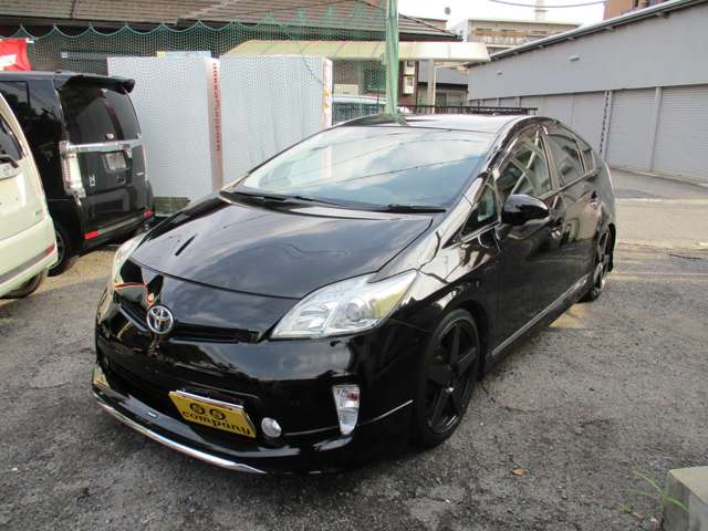 2010 Toyota Prius – thumbnail 3