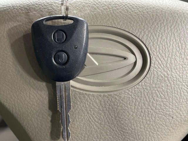 2008 Daihatsu Tanto – thumbnail 3