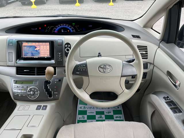 2009 Toyota Estima Hybrid – thumbnail 3