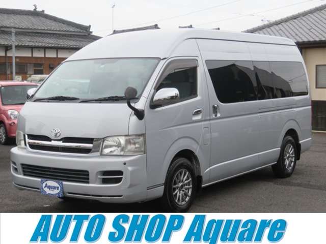 2006 Toyota Hiace