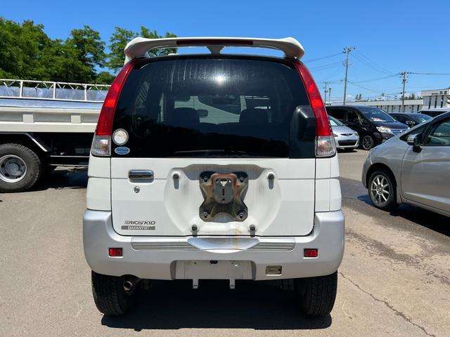 2004 Daihatsu Terios Kid – thumbnail 3