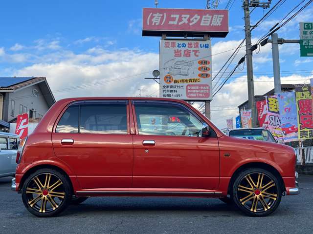 2004 Daihatsu Mira Gino – thumbnail 4