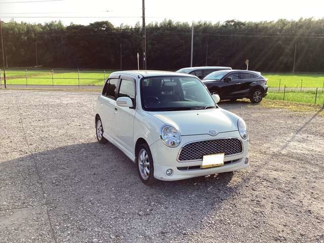 2005 Daihatsu Mira Gino