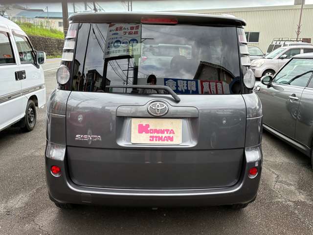 2009 Toyota Sienta – thumbnail 3