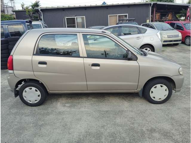 2004 Suzuki Alto – thumbnail 4