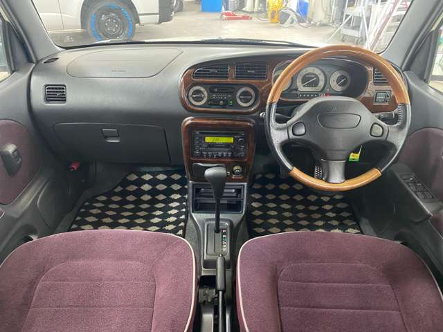 2000 Daihatsu Mira Gino – thumbnail 3