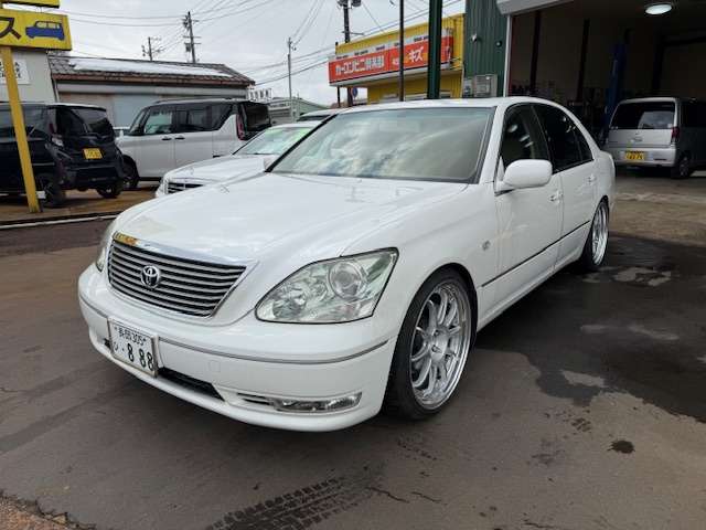 2003 Toyota Celsior – thumbnail 2
