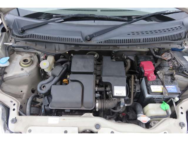 2005 Suzuki Alto – thumbnail 3