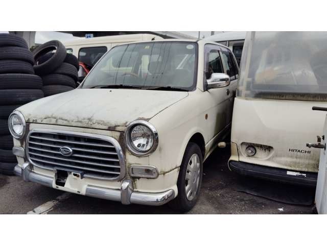 2004 Daihatsu Mira Gino