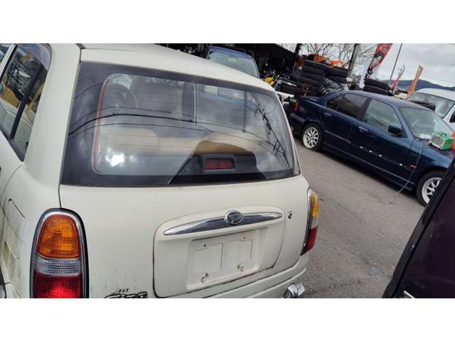 2004 Daihatsu Mira Gino – thumbnail 4