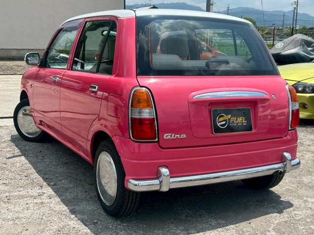 2001 Daihatsu Mira Gino – thumbnail 2