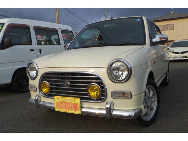 2002 Daihatsu Mira Gino