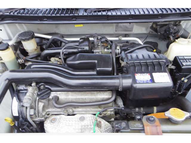 2002 Daihatsu Mira Gino – thumbnail 3
