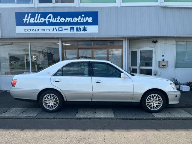 2001 Toyota Crown Royal – thumbnail 2