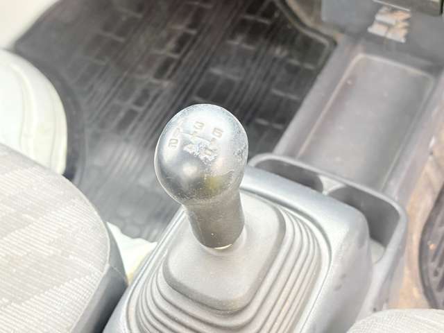 2008 Suzuki Carry – thumbnail 4