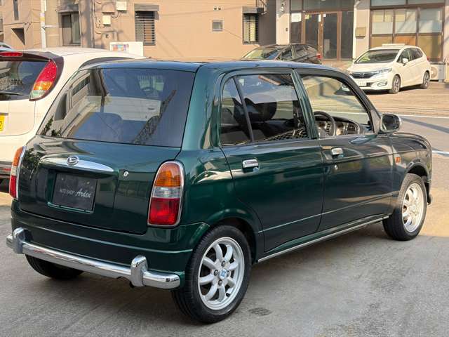 2003 Daihatsu Mira Gino – thumbnail 2