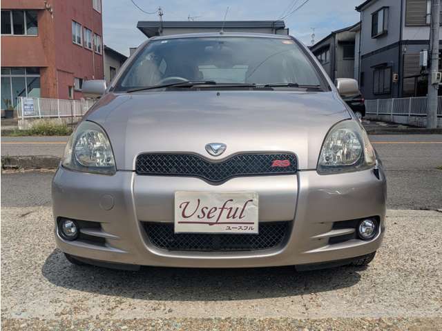 2001 Toyota Vitz – thumbnail 2