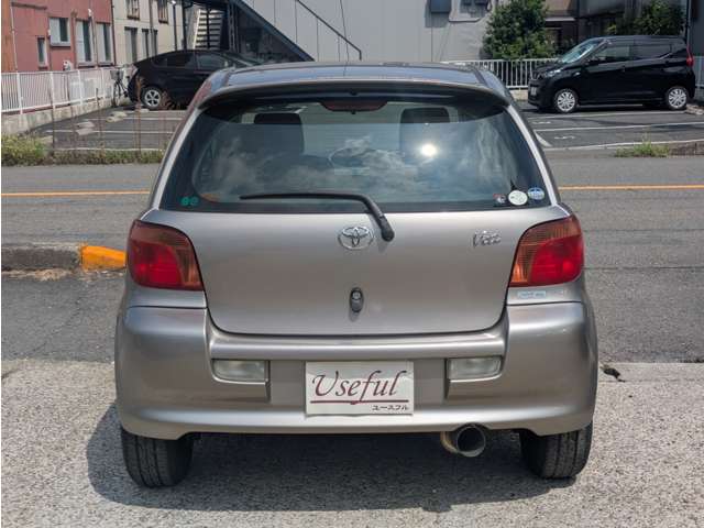 2001 Toyota Vitz – thumbnail 3