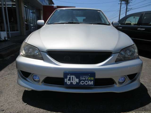 2004 Toyota Altezza G – thumbnail 2