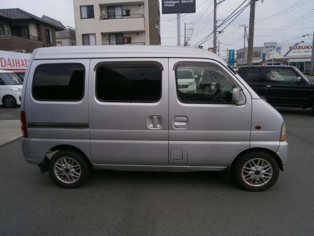 2001 Suzuki Every – thumbnail 3