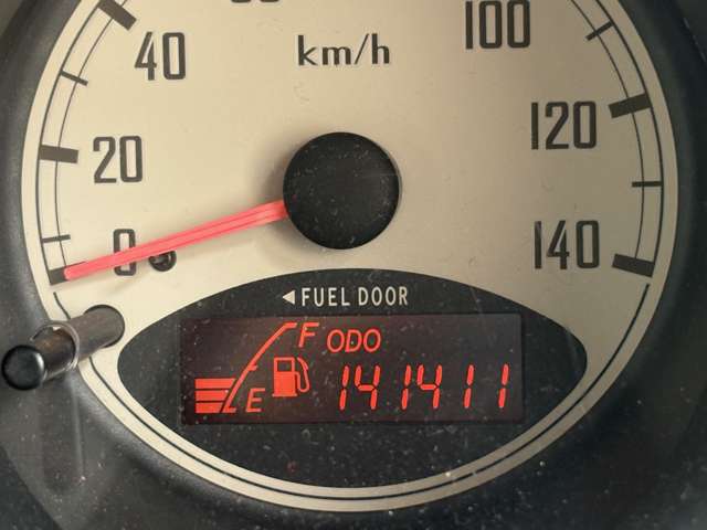 2003 Daihatsu Mira Gino – thumbnail 3