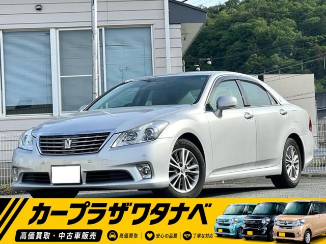 2010 Toyota Crown Royal