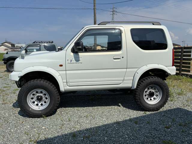 2004 Suzuki Jimny – thumbnail 4