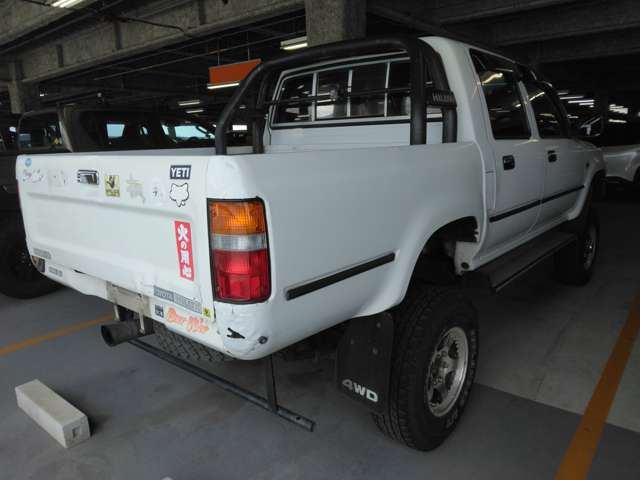 1996 Toyota Hilux – thumbnail 4