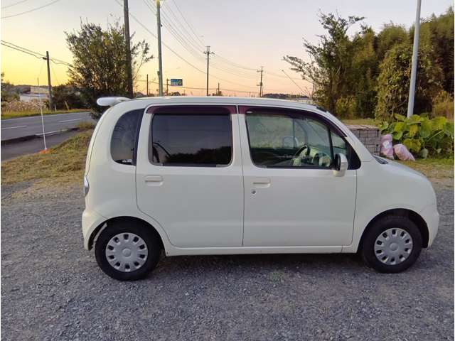 2005 Daihatsu Move Latte – thumbnail 4