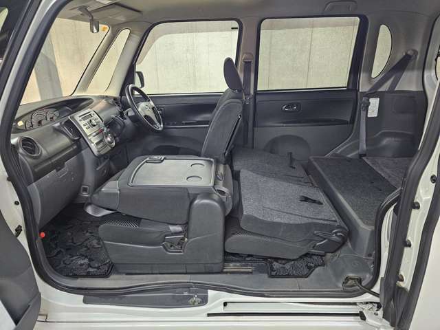 2008 Daihatsu Tanto – thumbnail 3