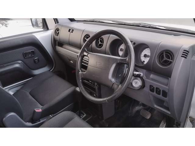 2001 Daihatsu Naked – thumbnail 3