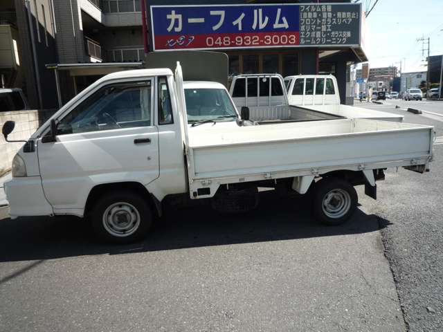 2004 Toyota TownAce Track – thumbnail 4