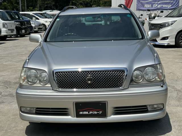 2005 Toyota Crown Estate – thumbnail 3