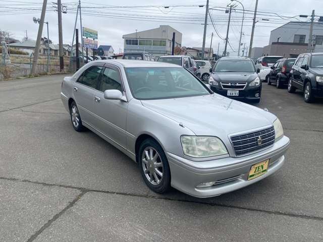 2003 Toyota Crown Royal – thumbnail 3