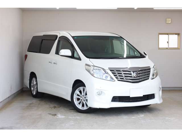 2009 Toyota Alphard – thumbnail 2