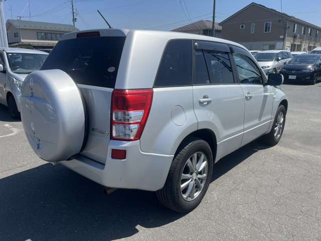 2006 Suzuki Escudo – thumbnail 4