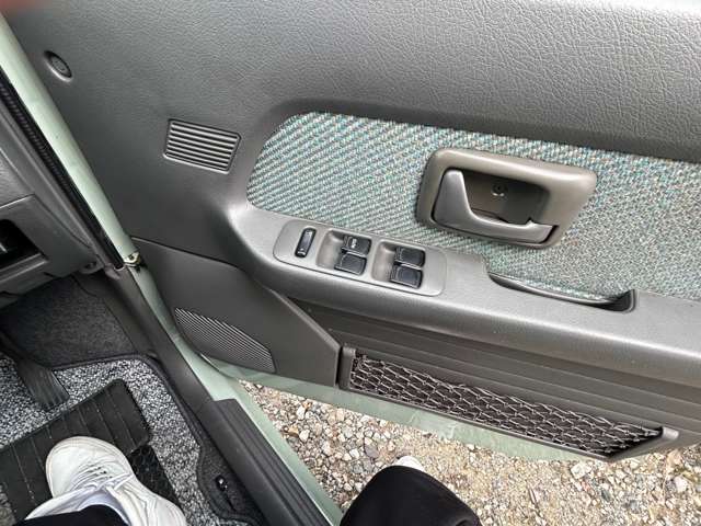 1998 Suzuki Wagon R – thumbnail 4