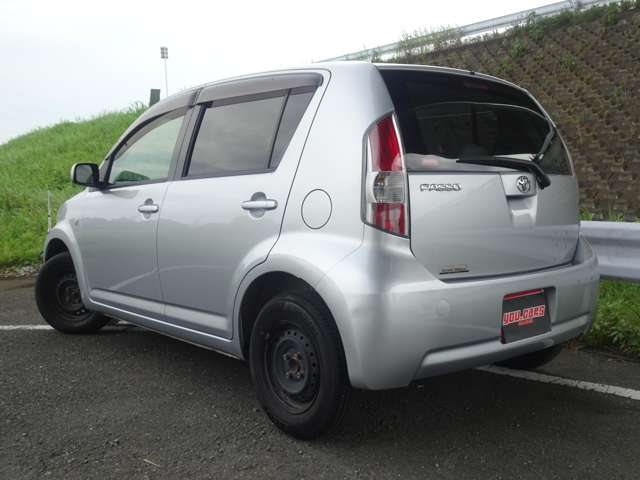 2005 Toyota Passo – thumbnail 4