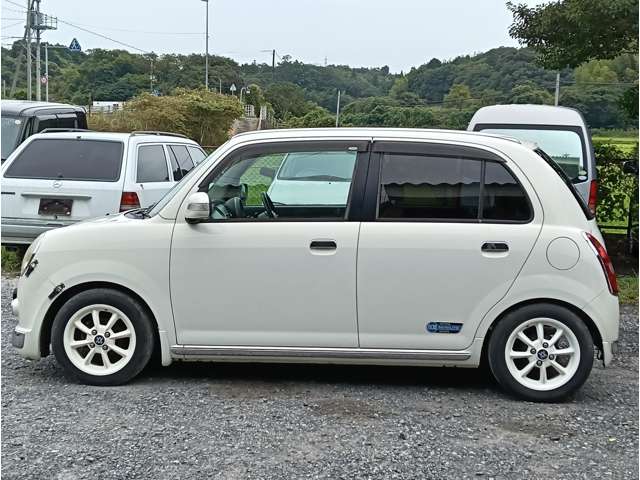 2006 Daihatsu Mira Gino – thumbnail 3