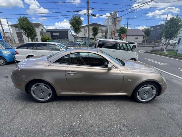 2004 Toyota Soarer – thumbnail 4